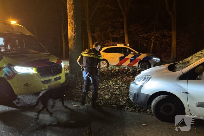 Vrouw gewond na aanrijding met bestelbusje