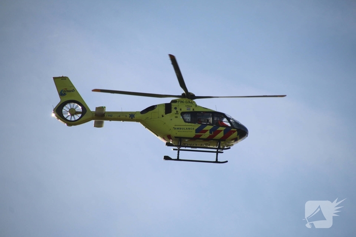 Zwaar ongeval tussen motor en voertuig leidt tot gewonde