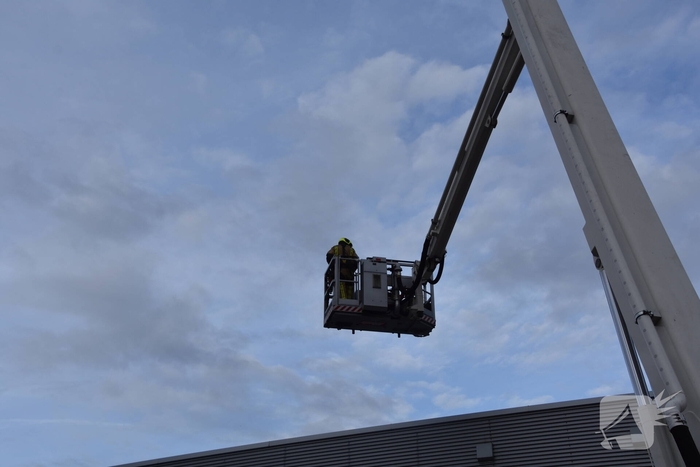 Winkelbrand vraagt snelle brandweerinzet
