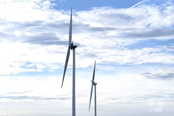 Herstel windmolen na brand vergt tijd