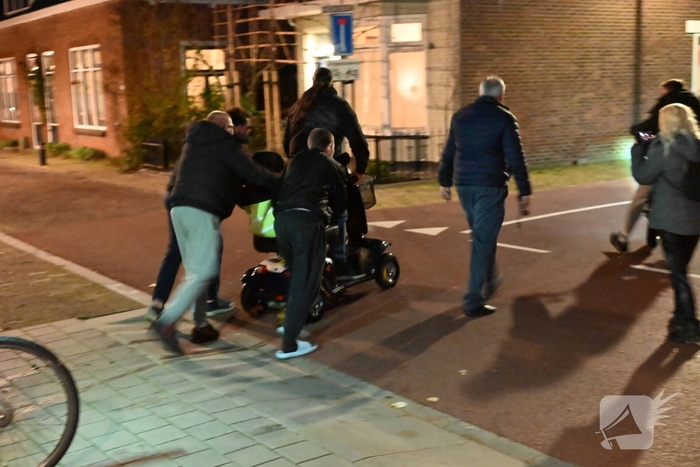 Hulpdiensten ingezet voor persoon te water