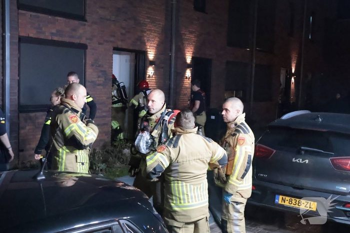 woningbrand door vlam in pan