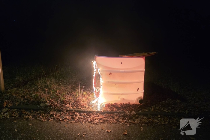 Mobiel toilet in brand na reeks brandstichtingen