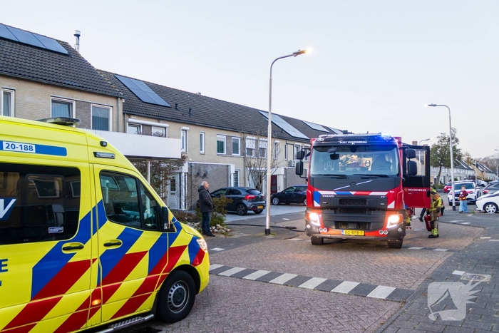 Eigenaar woning naar ziekenhuis na brand in schuurtje