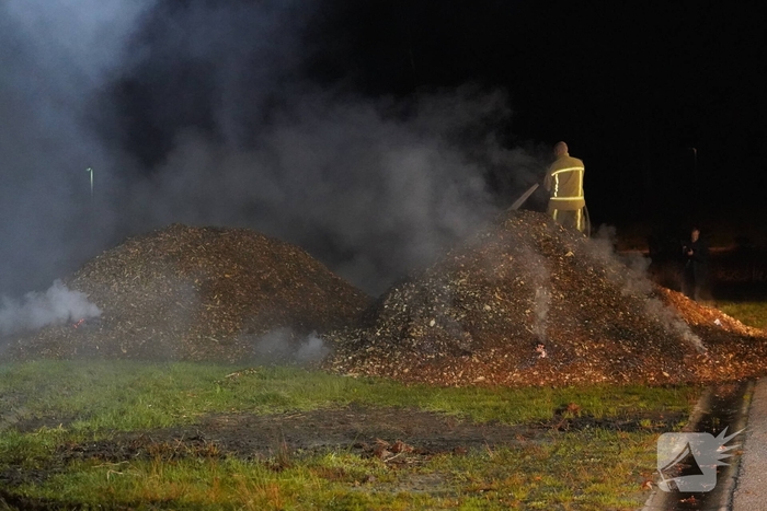 Buitenbrand in houtsnippers opnieuw gewekt