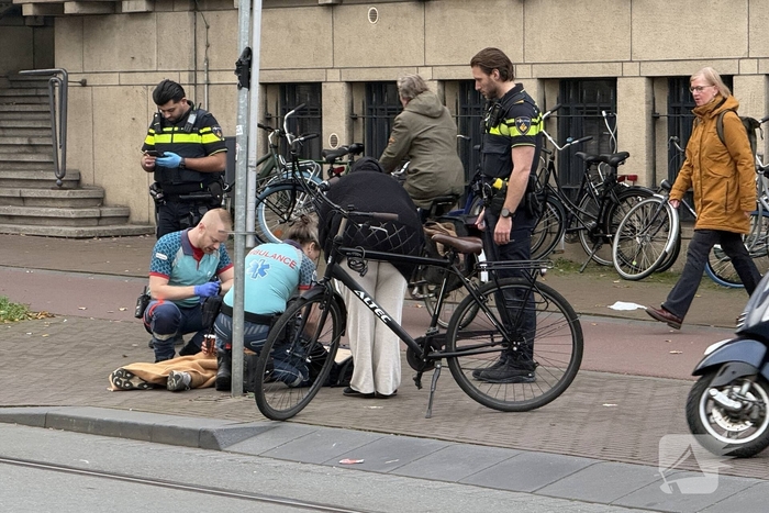 Kind op fiets aangereden door automobilist