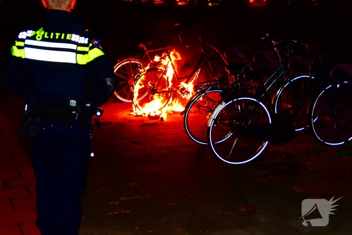 Fiets volledig verwoest na brand
