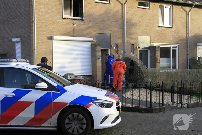 Woningbrand leidt tot ontruiming van woningen