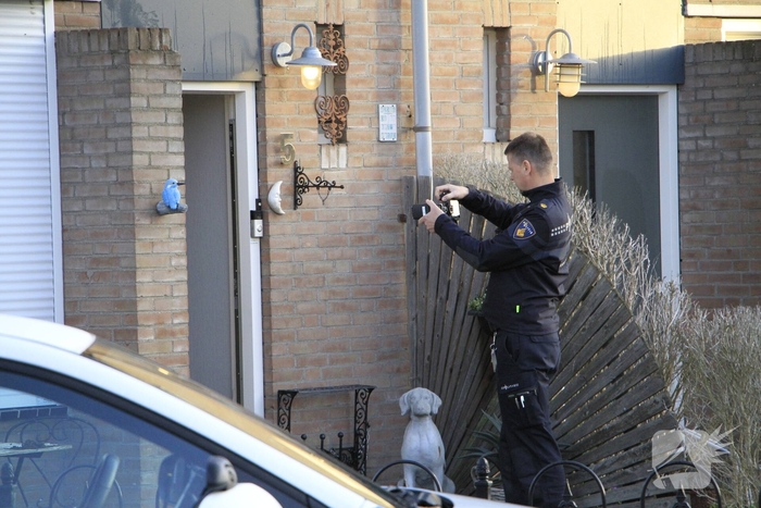 Woningbrand leidt tot ontruiming van woningen