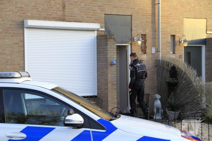 Woningbrand leidt tot ontruiming van woningen