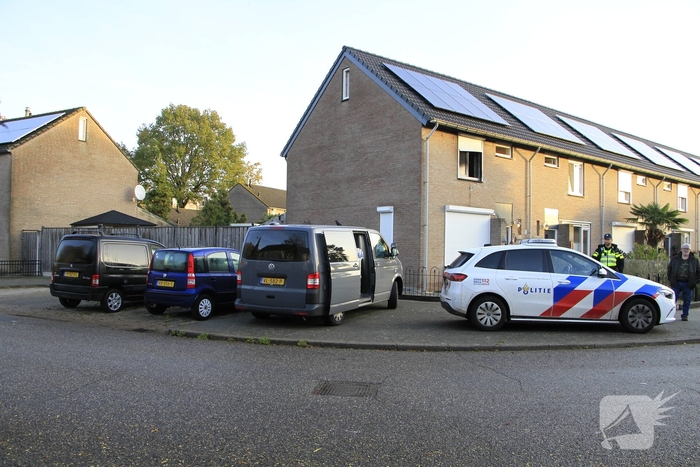 Woningbrand leidt tot ontruiming van woningen