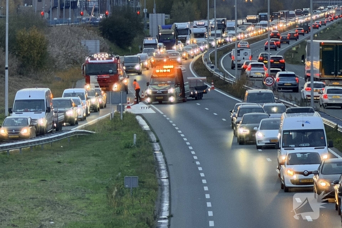 Auto in brand tijdens rit zonder gewonden