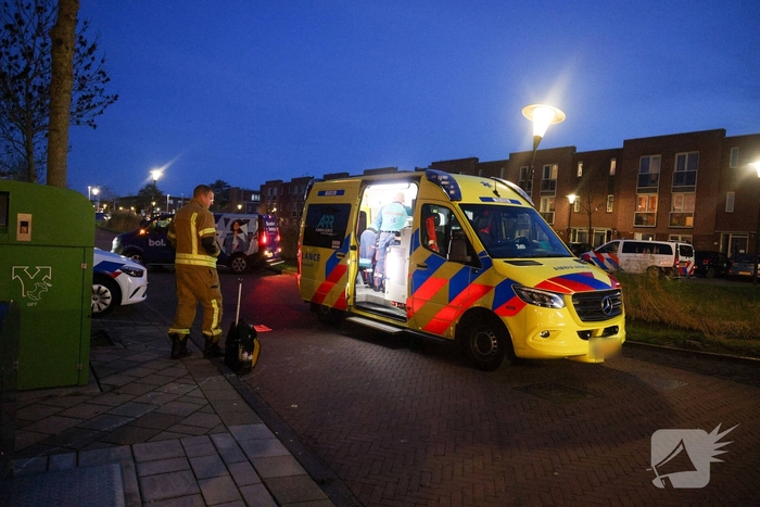 Liftmonteur valt drie meter in schacht