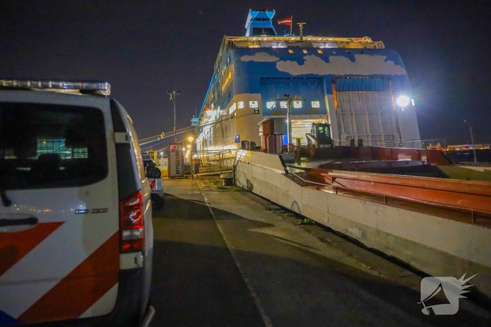 Steekpartij leidt tot aanhouding en gewonde