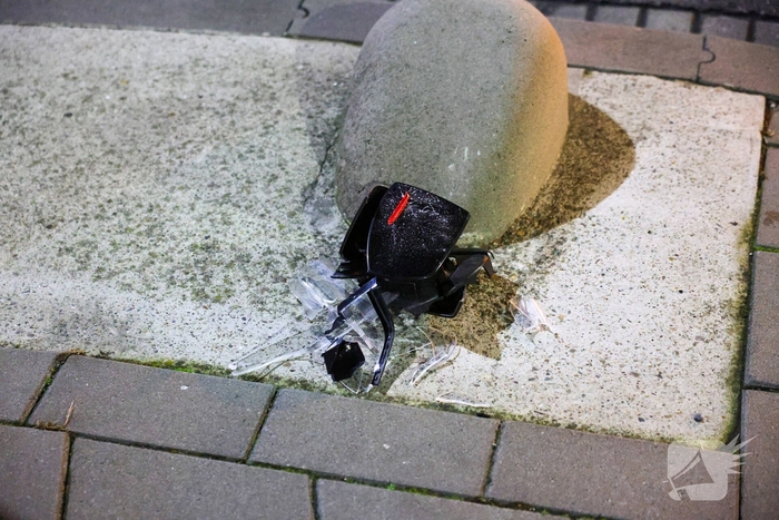 Forse aanrijding op drukke kruising