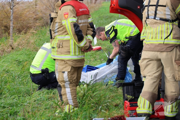 Grote zoekactie na melding te water