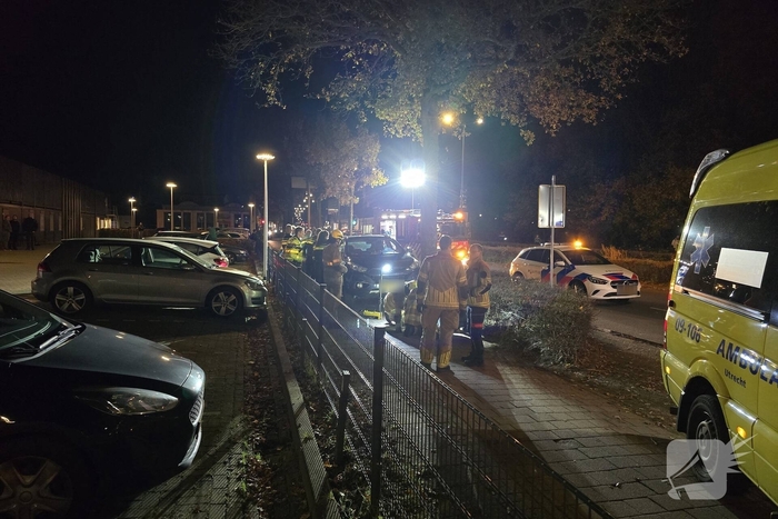 Automobilist rijdt fietser aan op fietspad