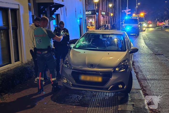 Fietsster aangereden door auto