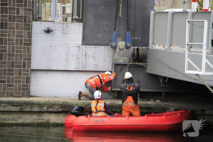 Onderzoek naar schade stadsbrug