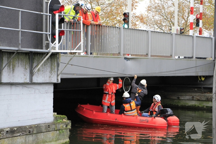 Onderzoek naar schade stadsbrug