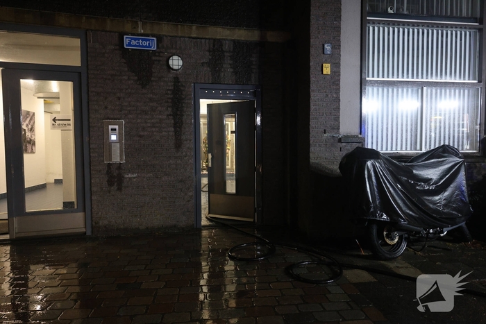 Industriebrand verwoest voertuigen in garage