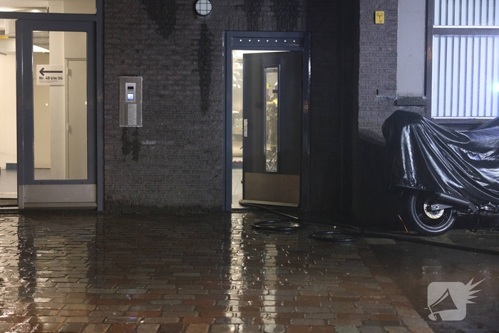 Industriebrand verwoest voertuigen in garage