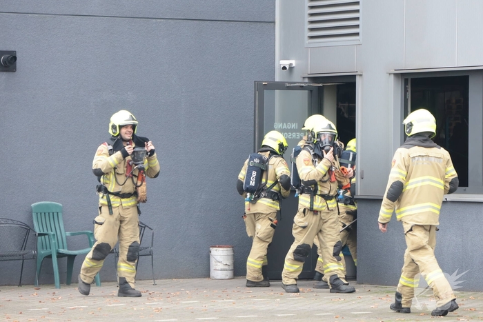 Grote brand in coatingsbedrijf veroorzaakt rookontwikkeling