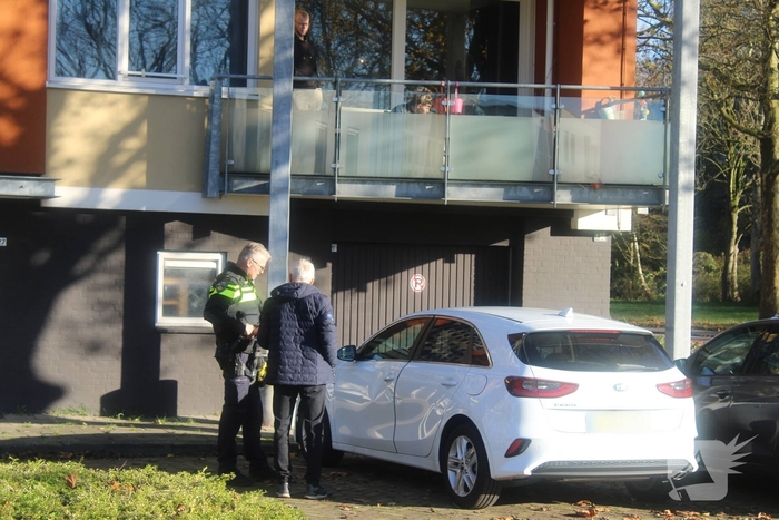 Fiets en auto beschadigd na botsing