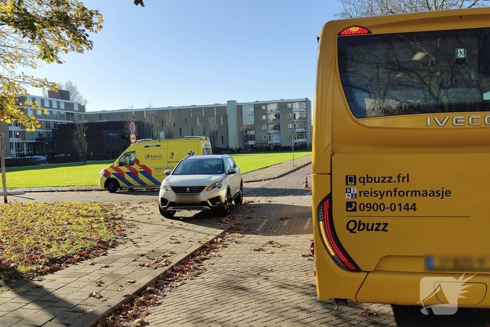 Fiets en auto beschadigd na botsing