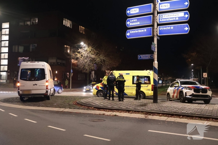 ongeval tussen politievoertuig en auto