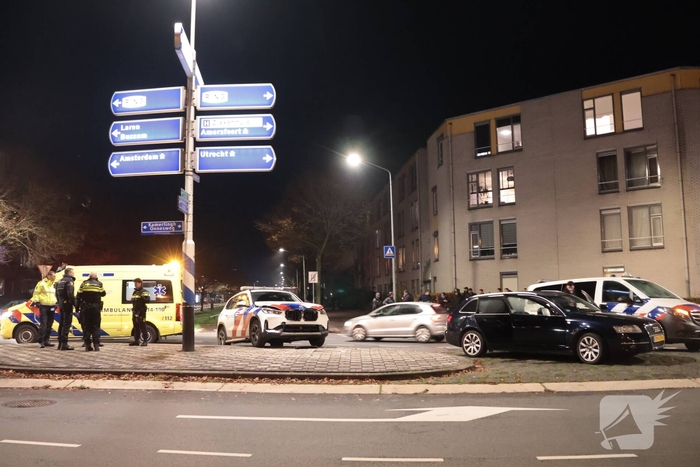 ongeval tussen politievoertuig en auto