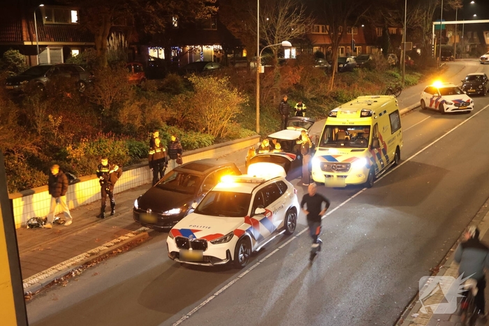 Vrachtwagen vast in tunnel, bestuurder gewond