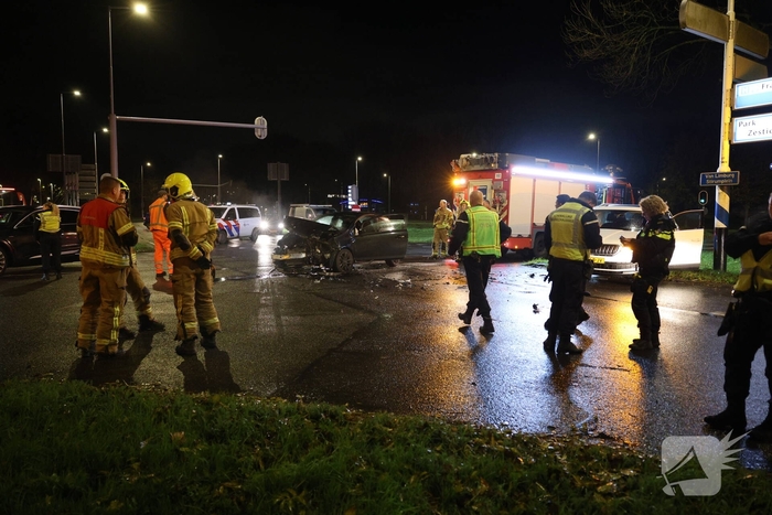 Botsing tussen voertuigen leidt tot geen gewonden