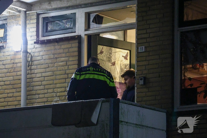 Explosie verwoest ruiten van woningen