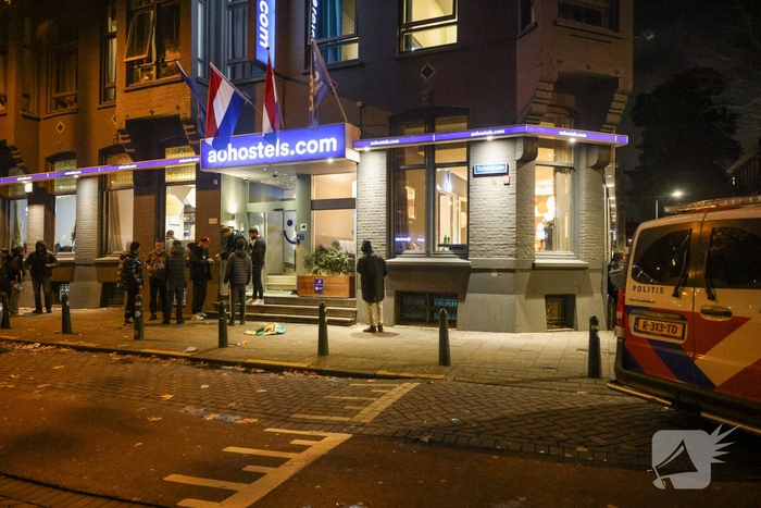 Schutter richt op mensen en slaat op de vlucht na conflict