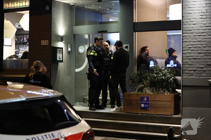 Schutter richt op mensen en slaat op de vlucht na conflict