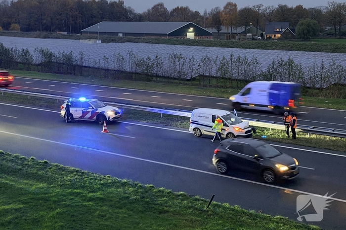 Meerdere auto's botsten op elkaar zonder gewonden