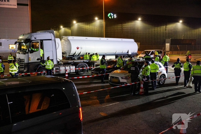 Grote controle door diverse diensten