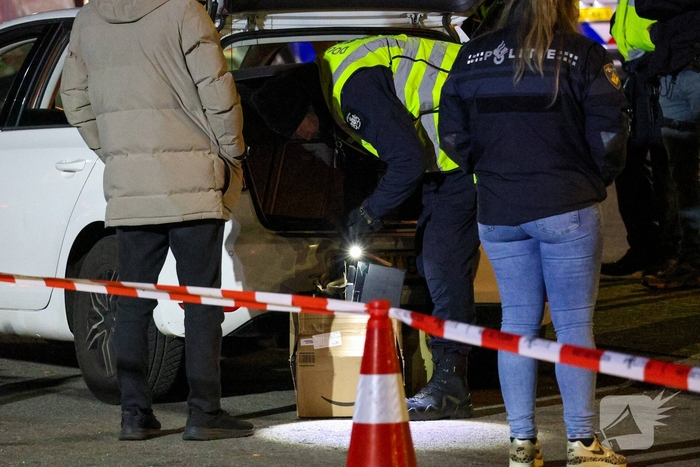 Grote controle door diverse diensten