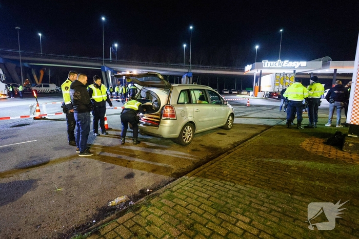 Grote controle door diverse diensten