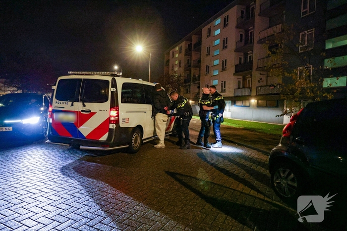 Politie grijpt in bij gewapende vechtpartij