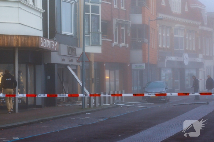 Explosie bij juwelier leidt tot gewonden