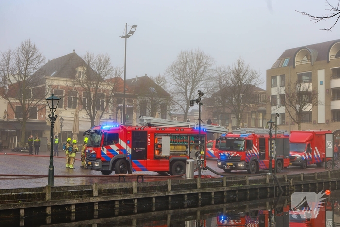 Brand in restaurant leidt tot ontruiming