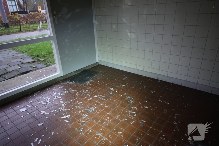 Explosie in flat veroorzaakt aanzienlijke schade