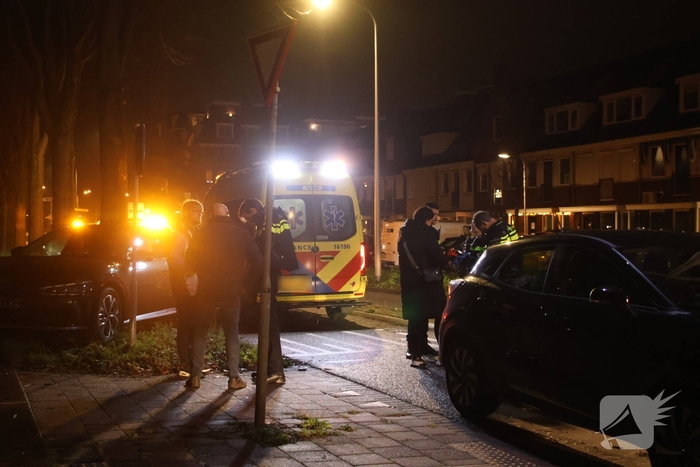 Kop-staart botsing bij zebrapad