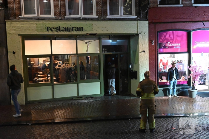 Hoogwerker en tankautospuiten ingezet voor brand