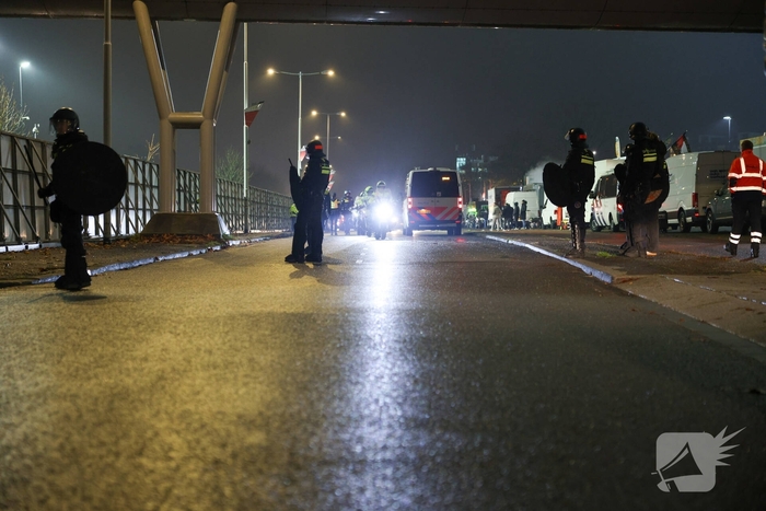 Mobiele Eenheid paraat bij wedstrijd Feyenoord tegen Celtic