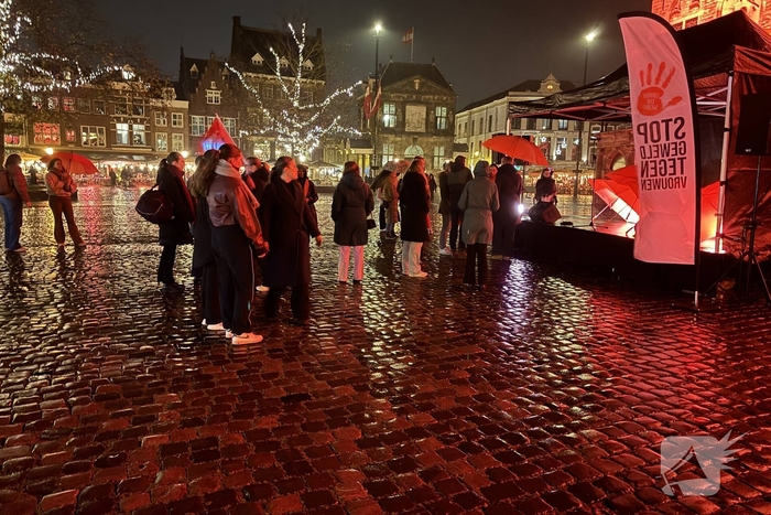 Aandacht aan geweld tegen vrouwen, veel belangstellenden aanwezig