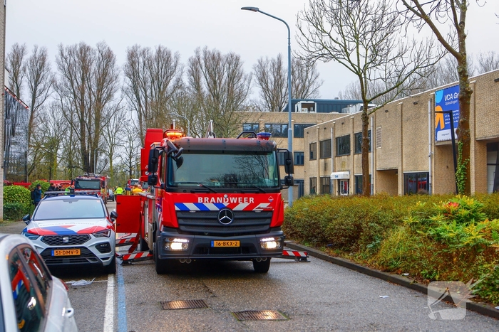 industriebrand onder controle in Badhoevedorp