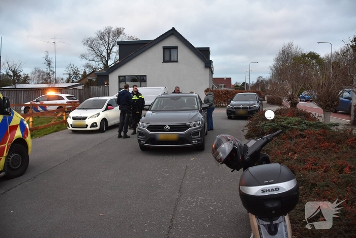 Politie en ambulancedienst ingezet na botsing